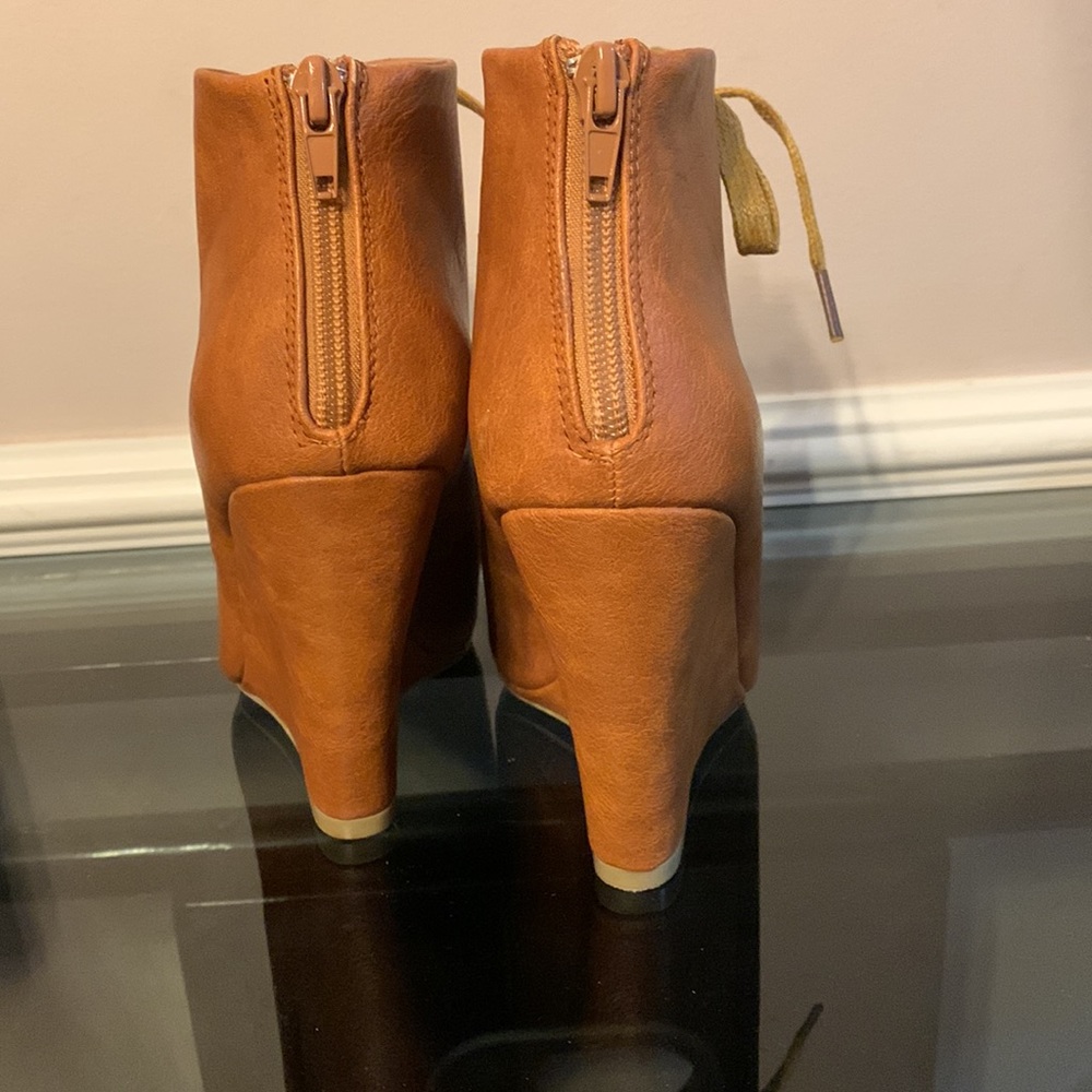 Lace up booties - Picture 3 of 4